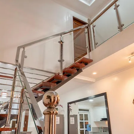 Strata Homestay- Luxurious 2- Storey Townhouse Baguio City Exterior photo