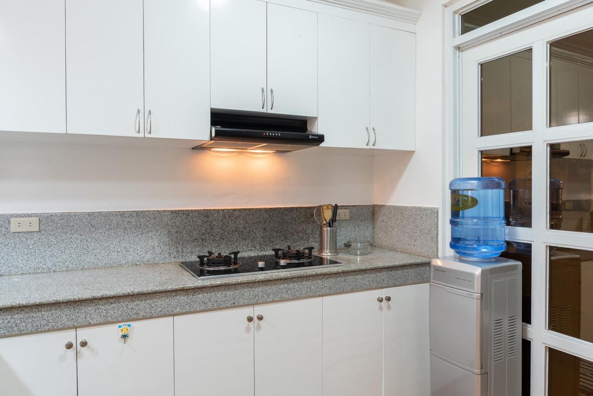 Strata Homestay- Luxurious 2- Storey Townhouse Holiday home
