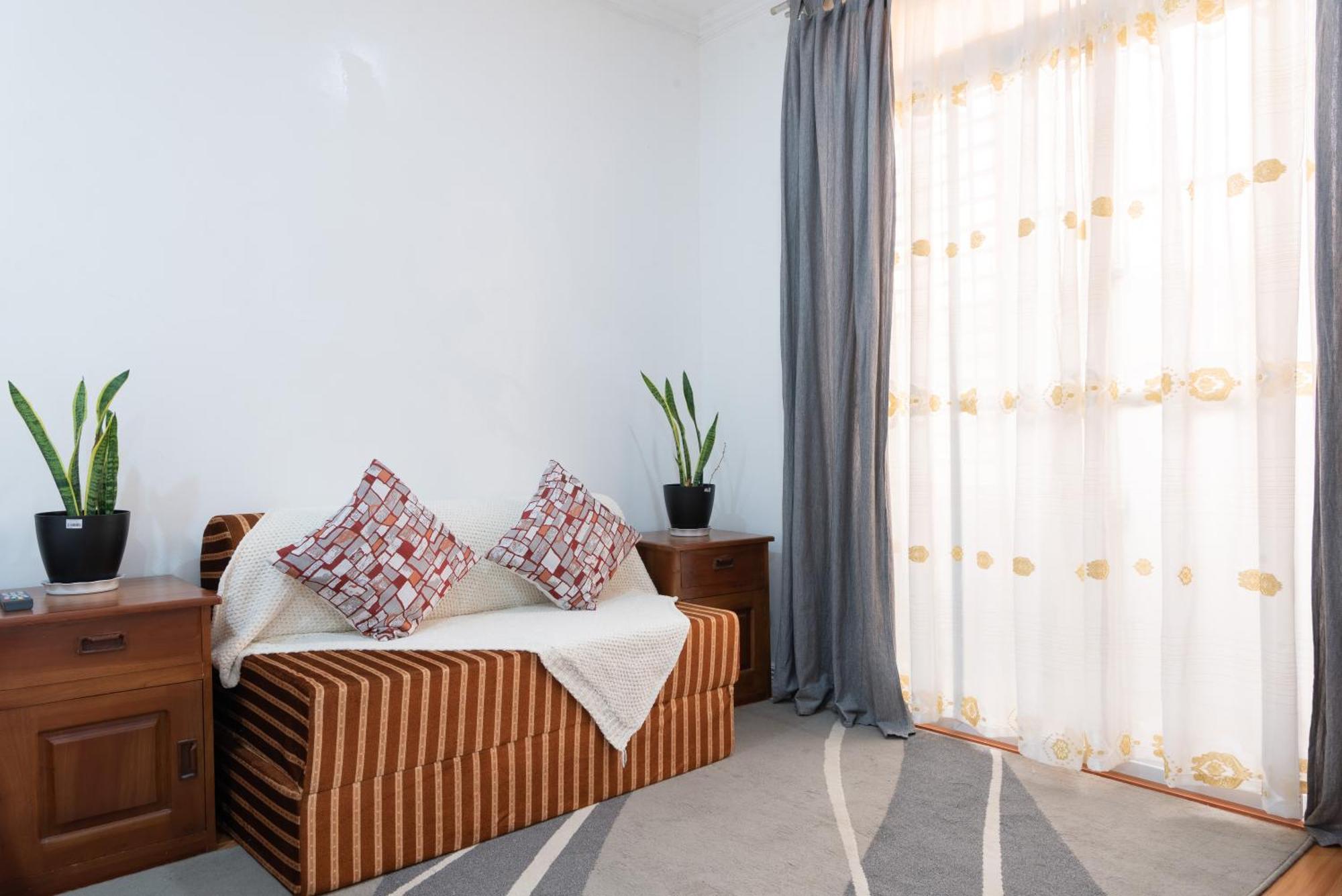 Holiday home Strata Homestay- Luxurious 2- Storey Townhouse